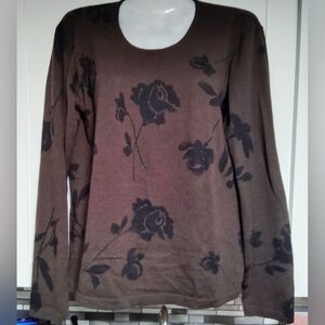 Vintage Jones New York 100% merino wool sweater